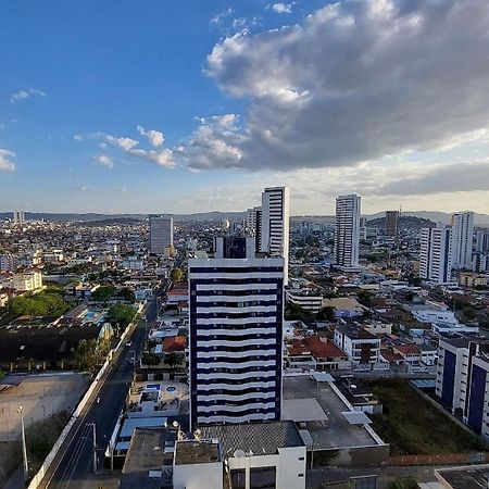 Ape Com Vista Espetacular No Edif. Mr. Roterdam Apartment Caruaru Bagian luar foto